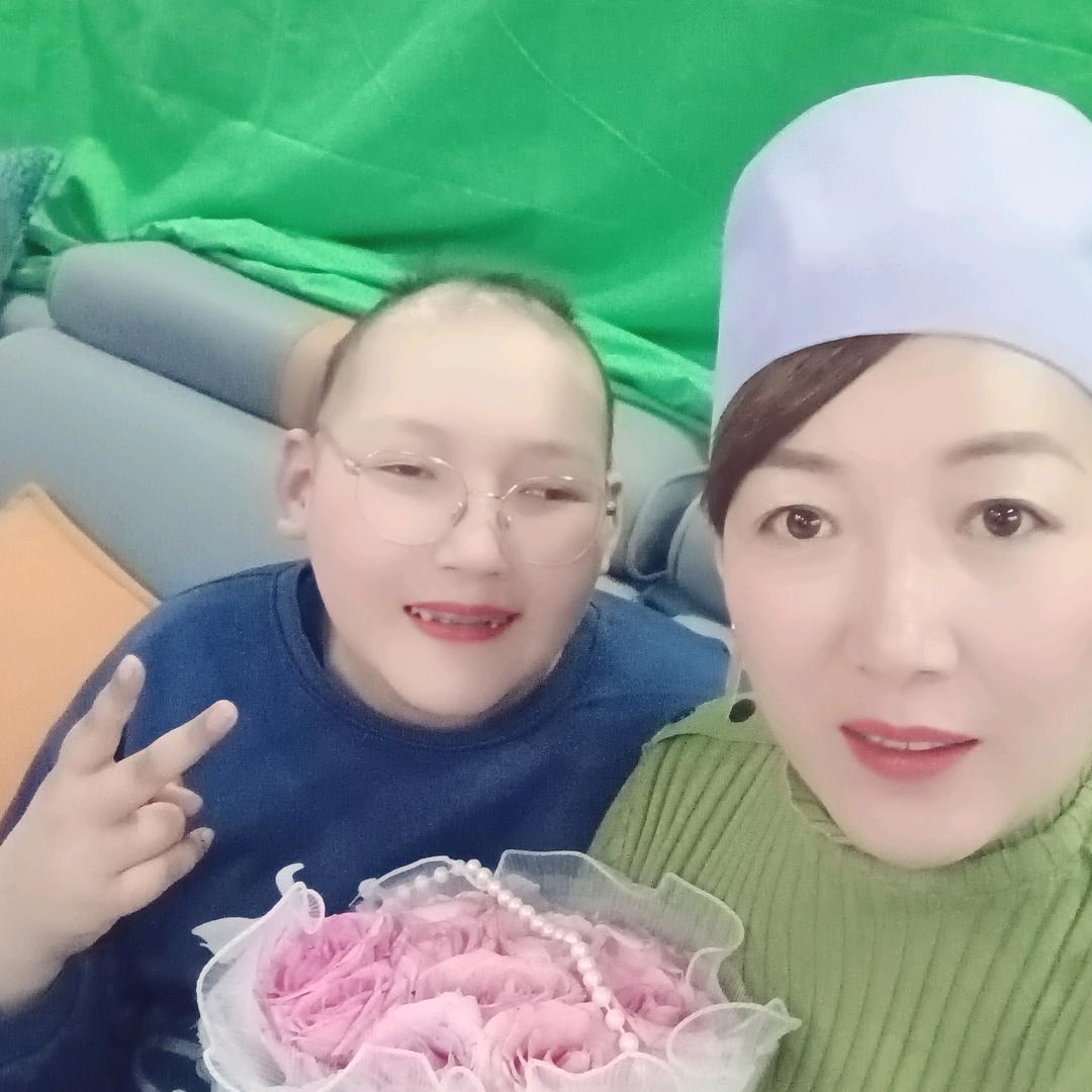 铭铭妈妈(抗瘤和康复中)