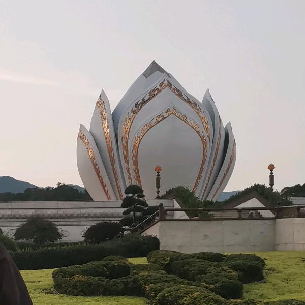 不求而得