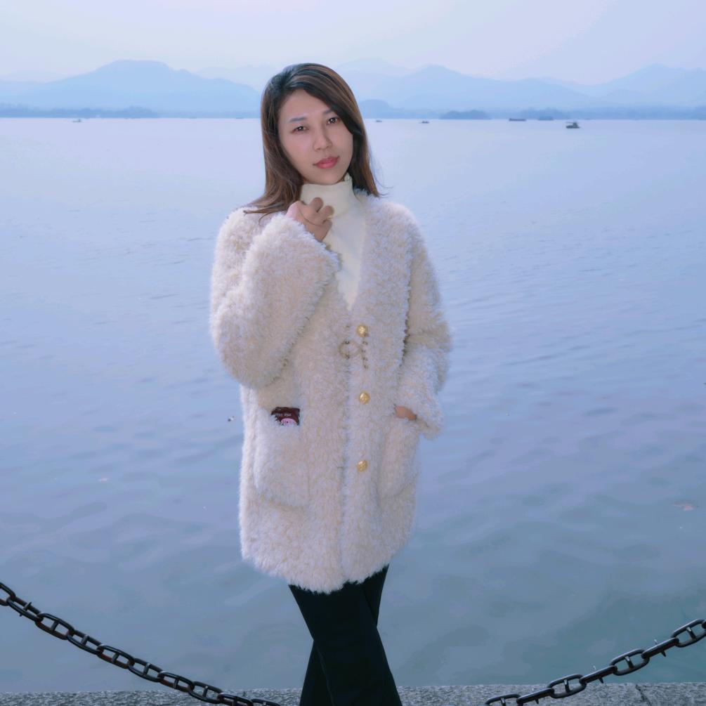 80 后高级母婴护理师李姐