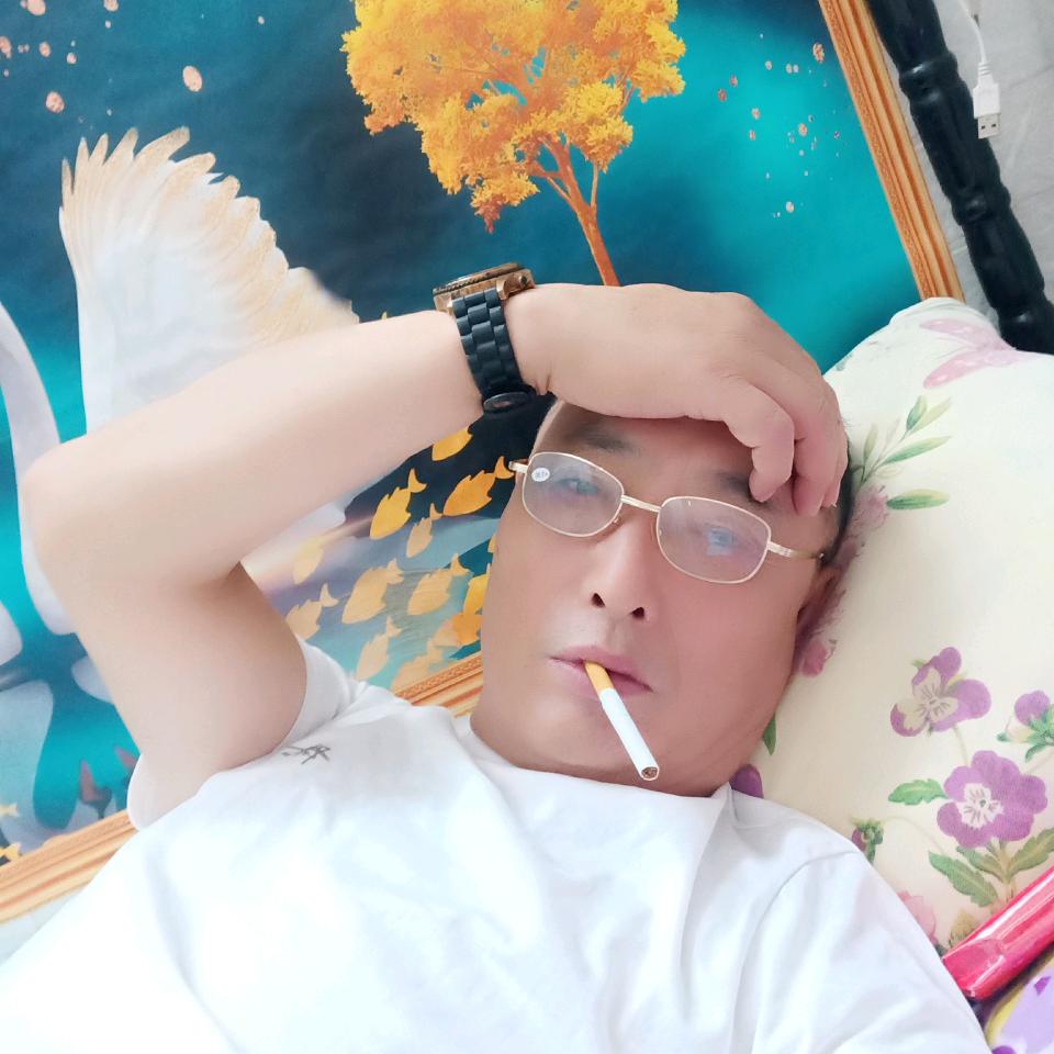 陈小东