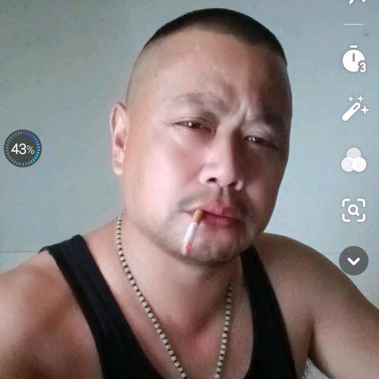 王援（秒赞拉黑）