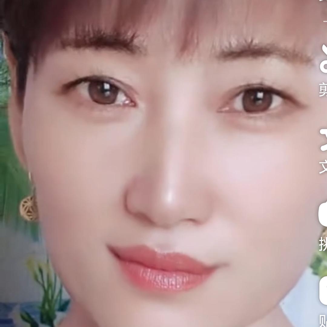 红唇