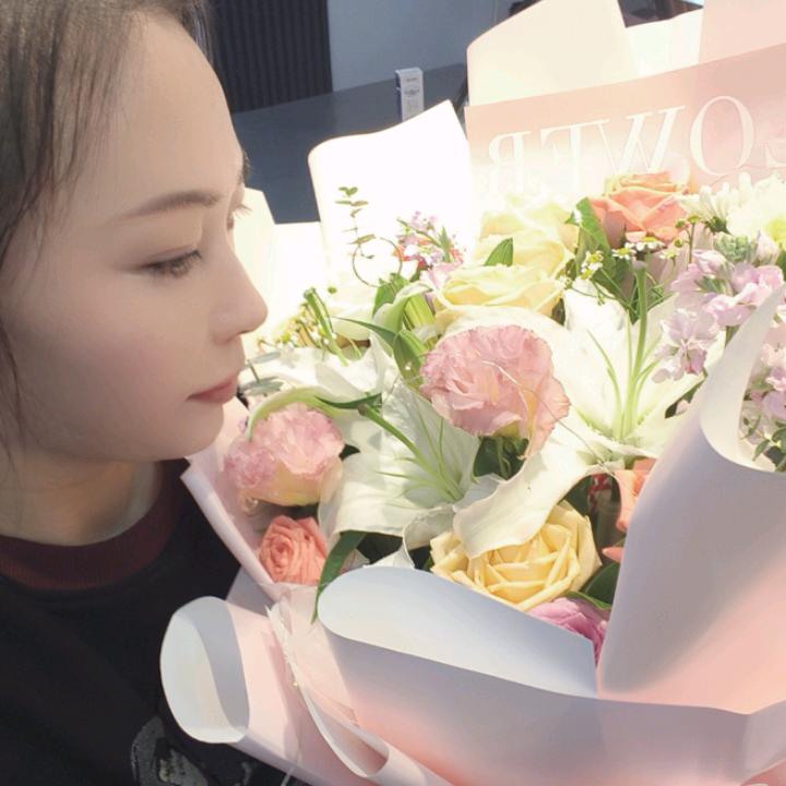 小妞子