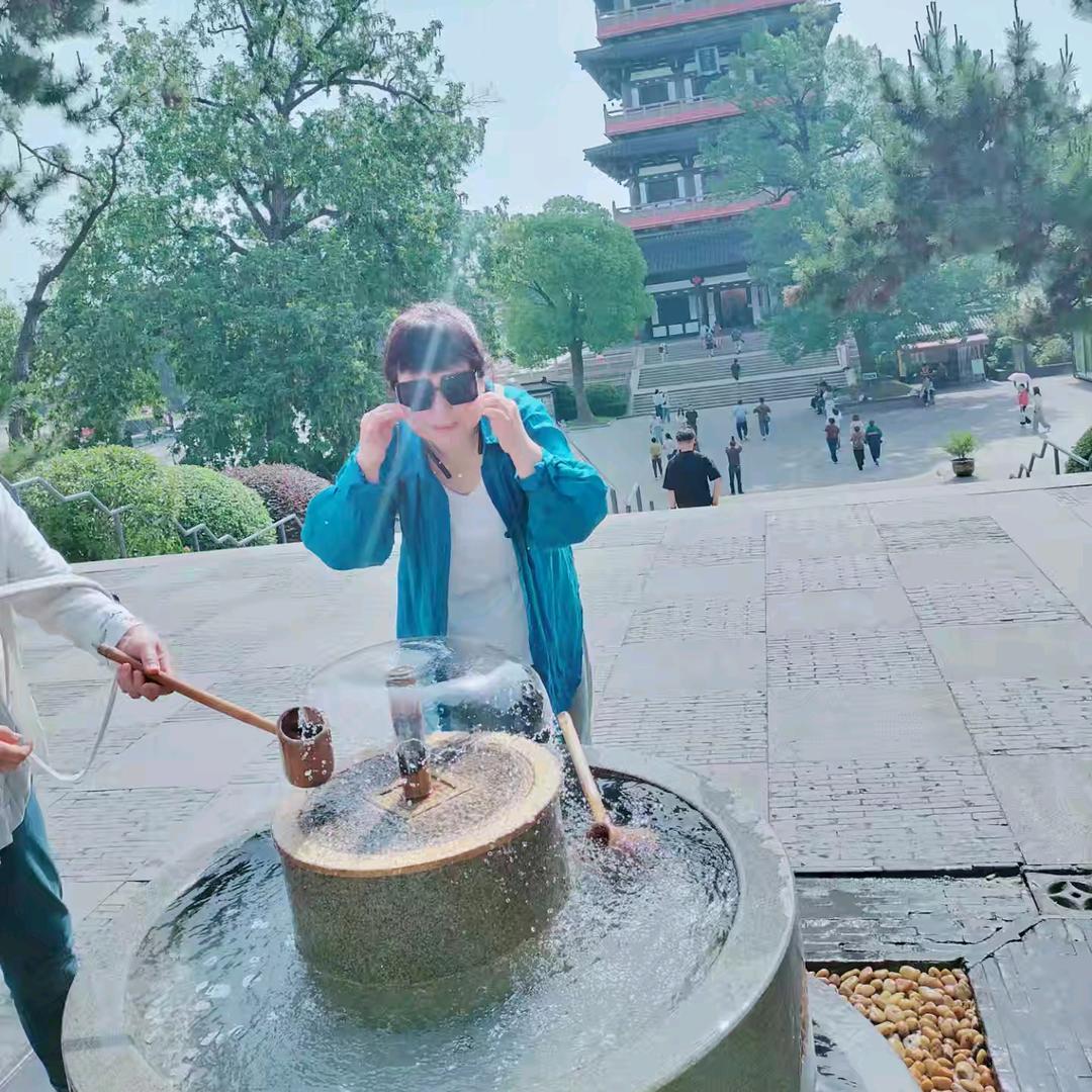 莫叫姐姐
