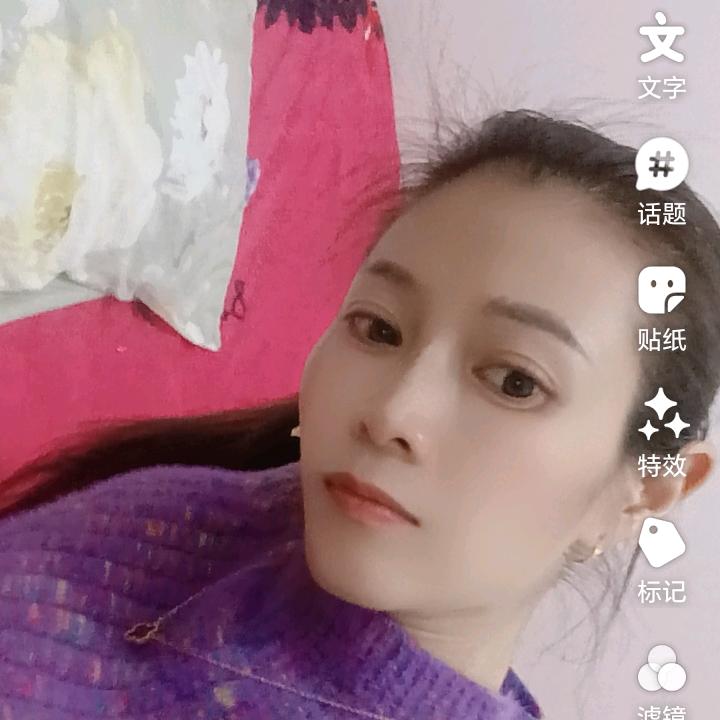 心碎忘记伤疤，李家小情