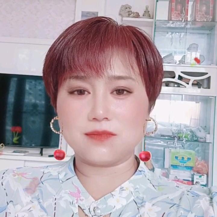 李*^_^*