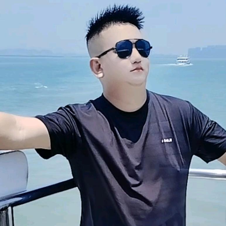 @陈松