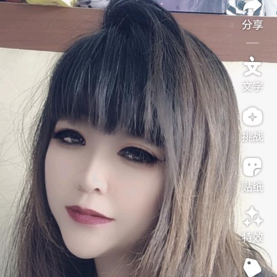 /萱萱