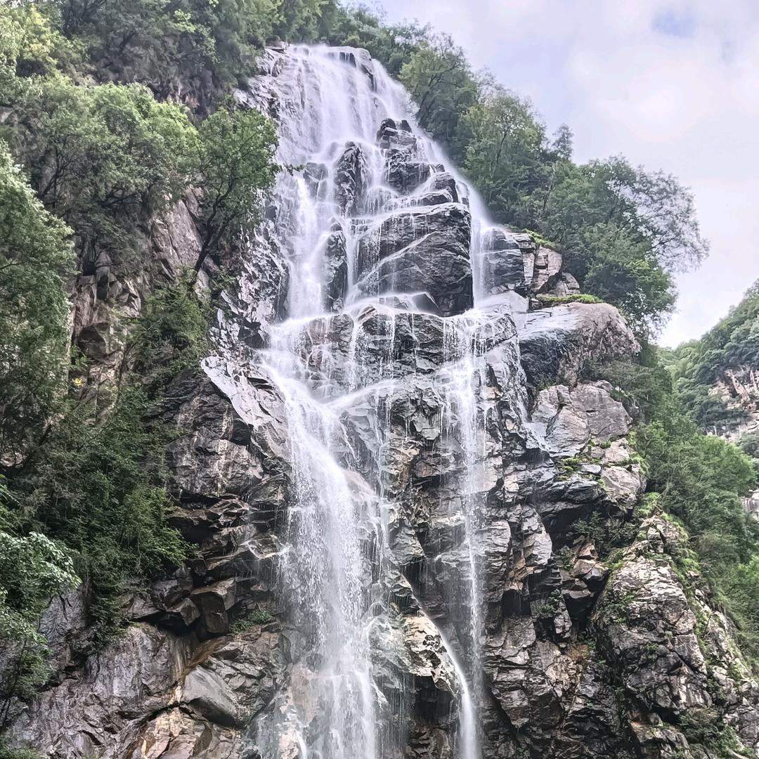 人间四月天