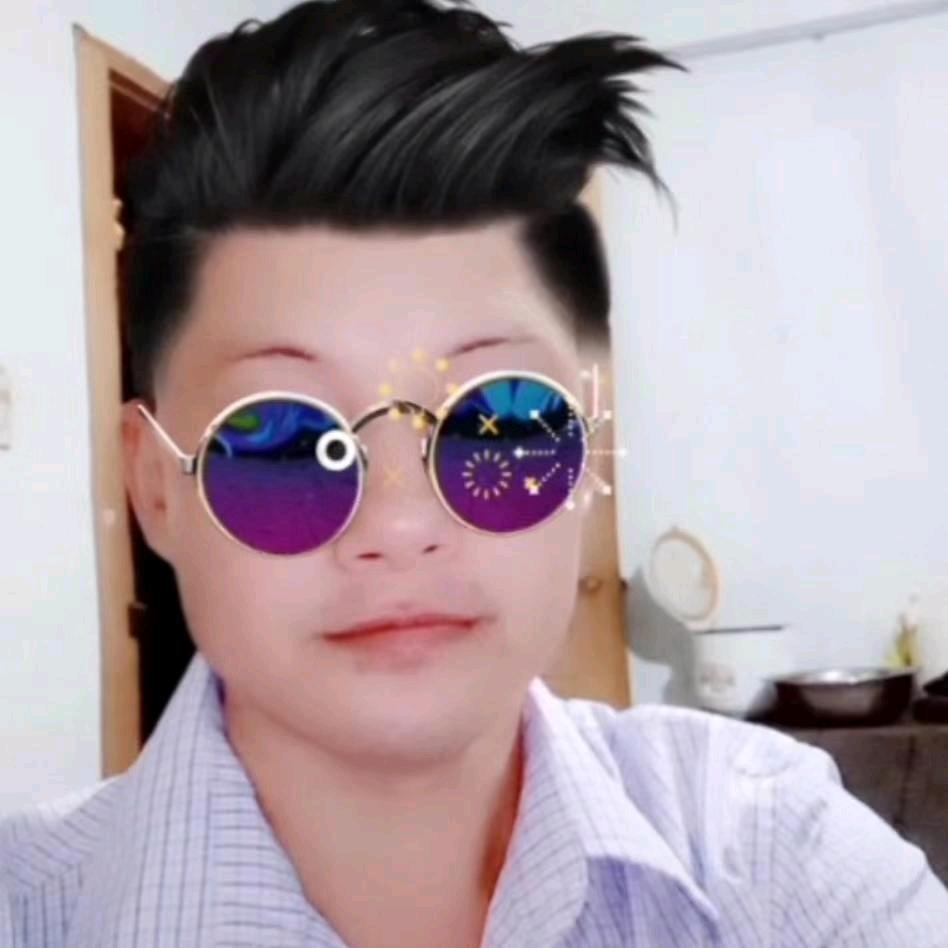 抱着老婆去赶集