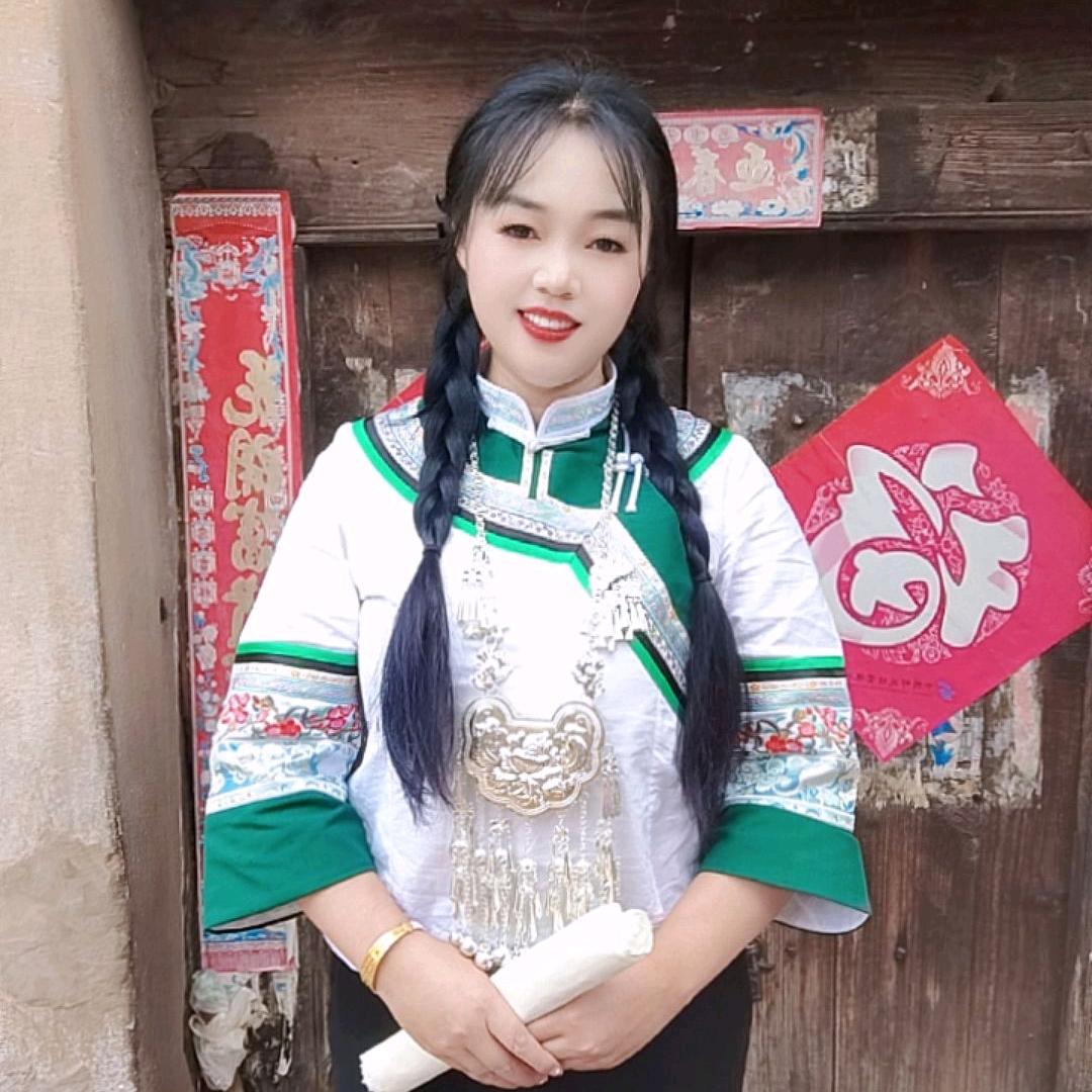 李文仙女儿李爱红
