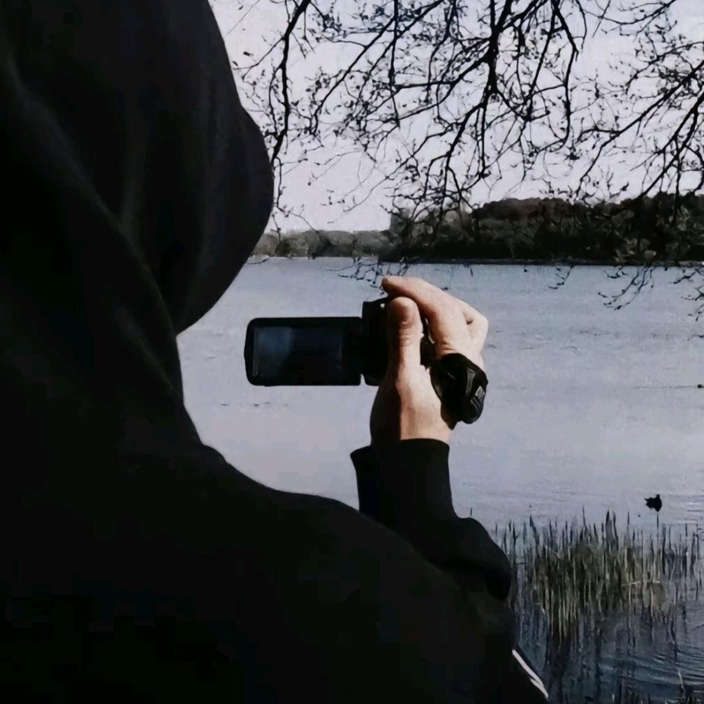 ᥫ᭡爱笑的小树ᰔᩚ