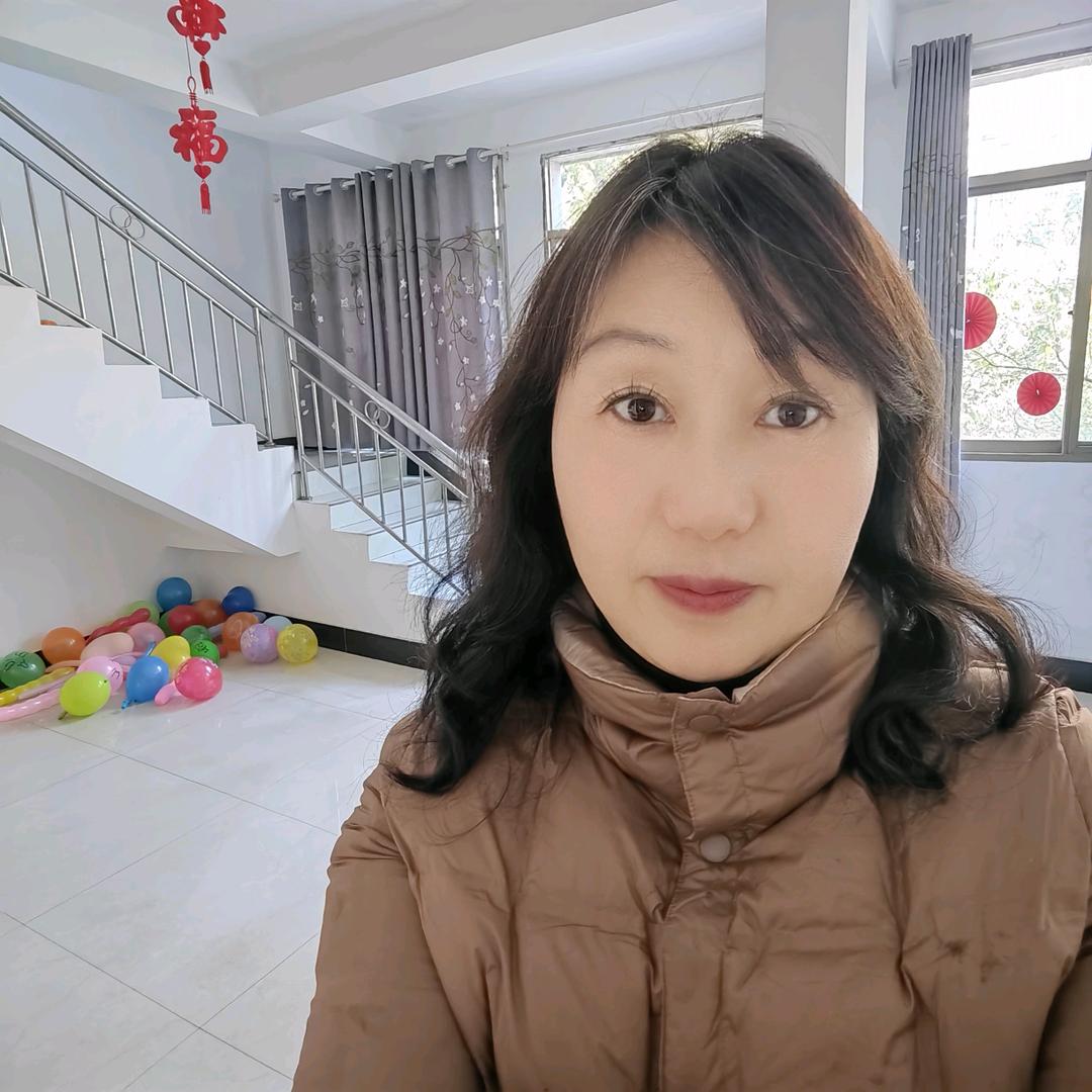 莲子欣