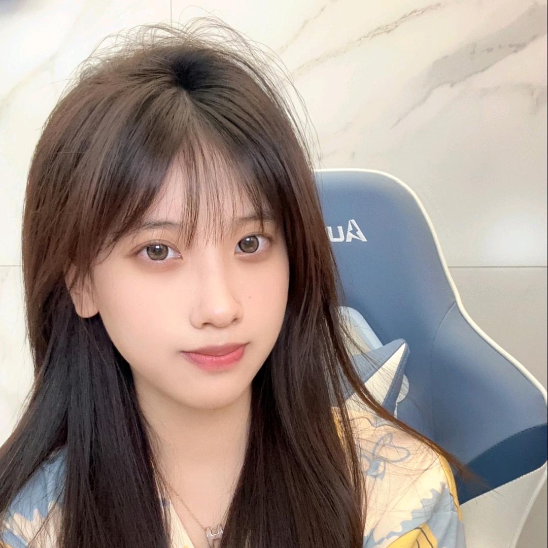 妍妍妈咪🌹