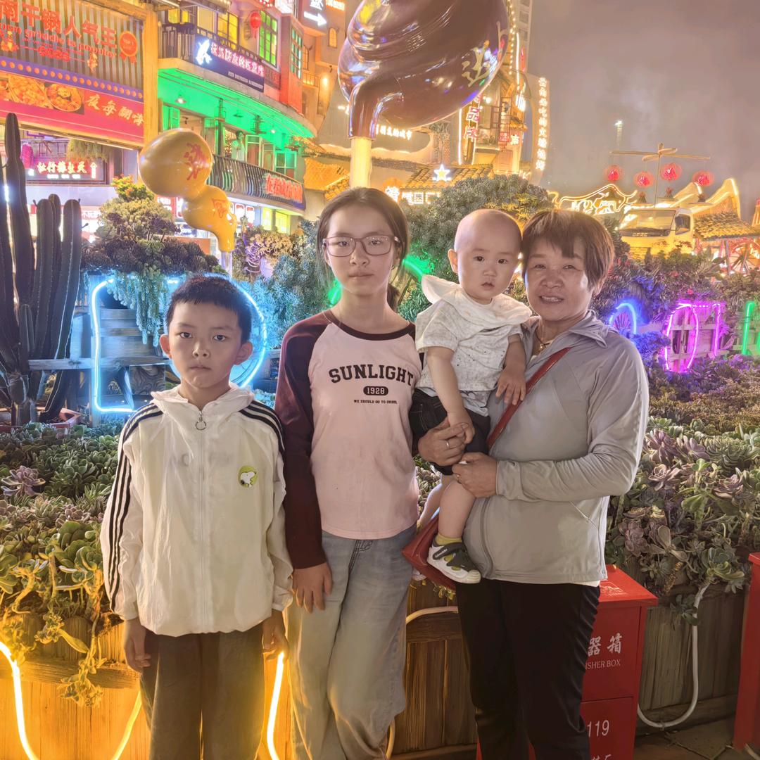苦中作乐。