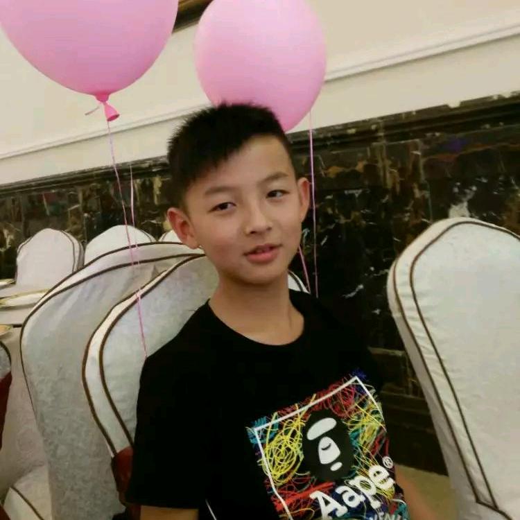 乐堡啤酒拉开快乐