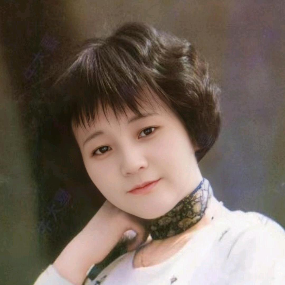 小花果歌唱！🎤🎤🎤🌹🌹🌹🎎