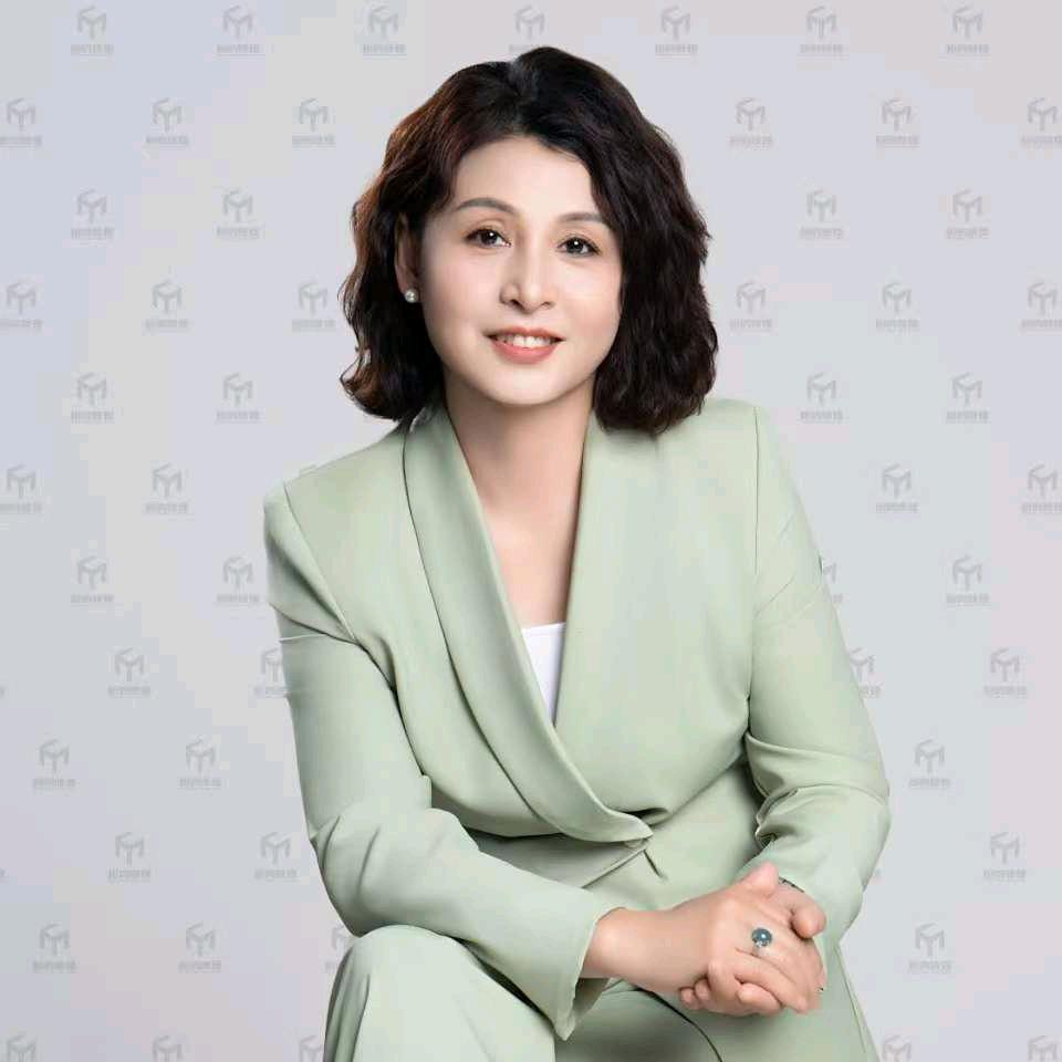 窝窝姐（早上06:30开播）