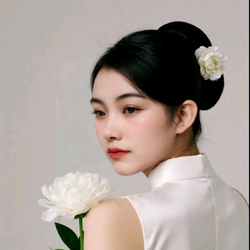 小灵儿꒪ͦᴗ̵̍꒪ͦ