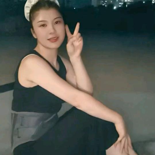 ᝰꫛꫀꪝ•⚘华子