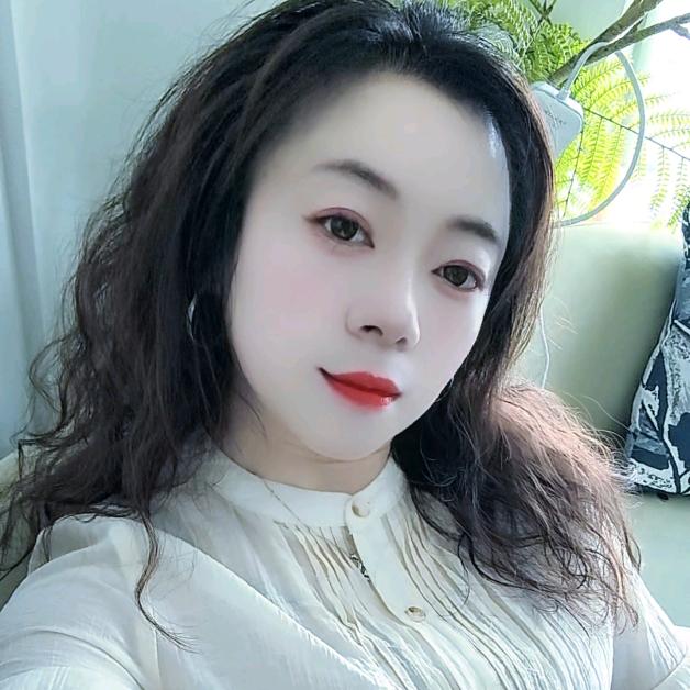 🥀越努力越幸运🍓᭄࿐