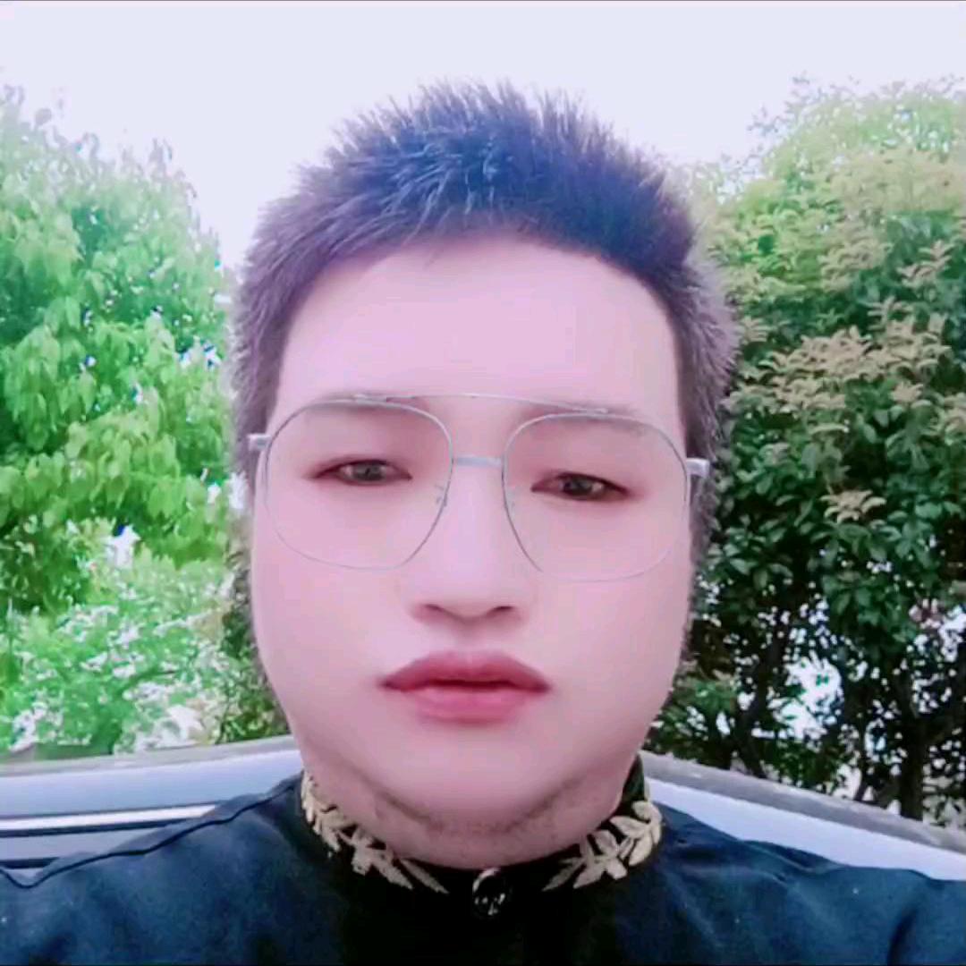 崔一呜