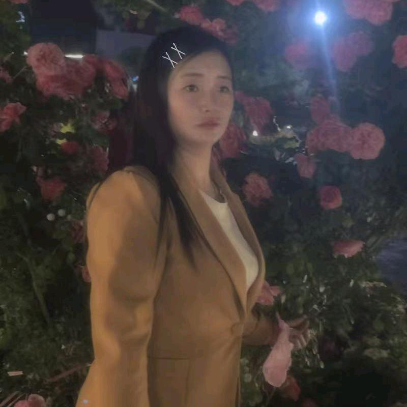 小妹，（晚上21..15直播）