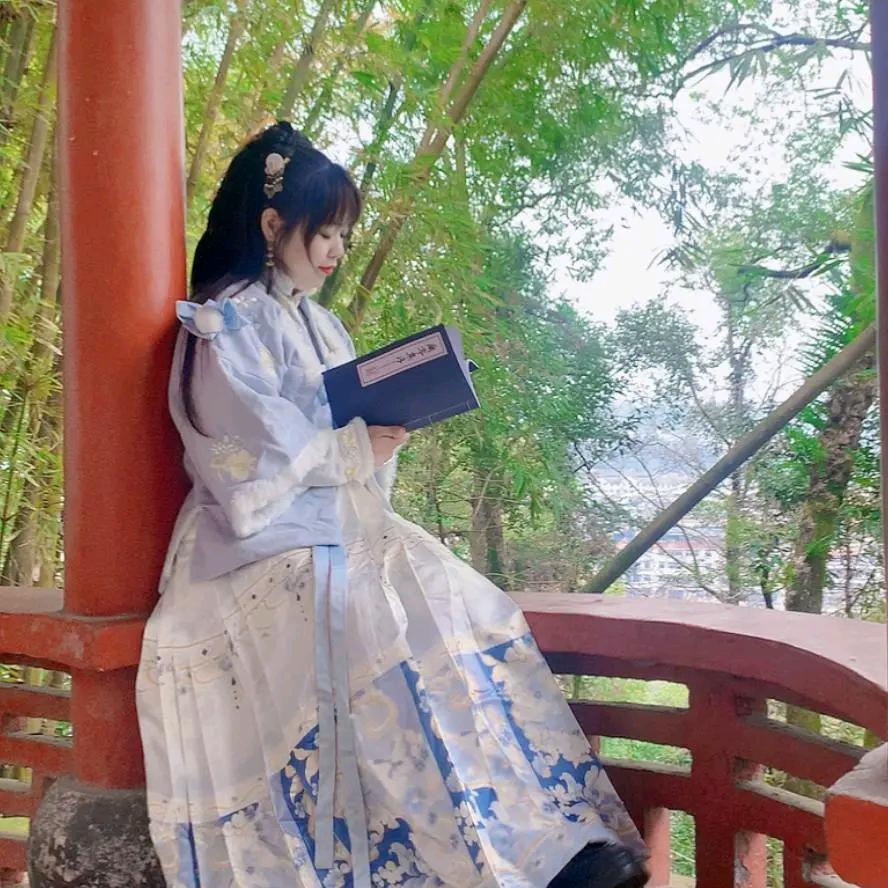 一诺桃花