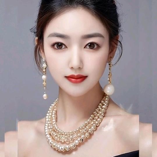 墨镜v耕，依依女神