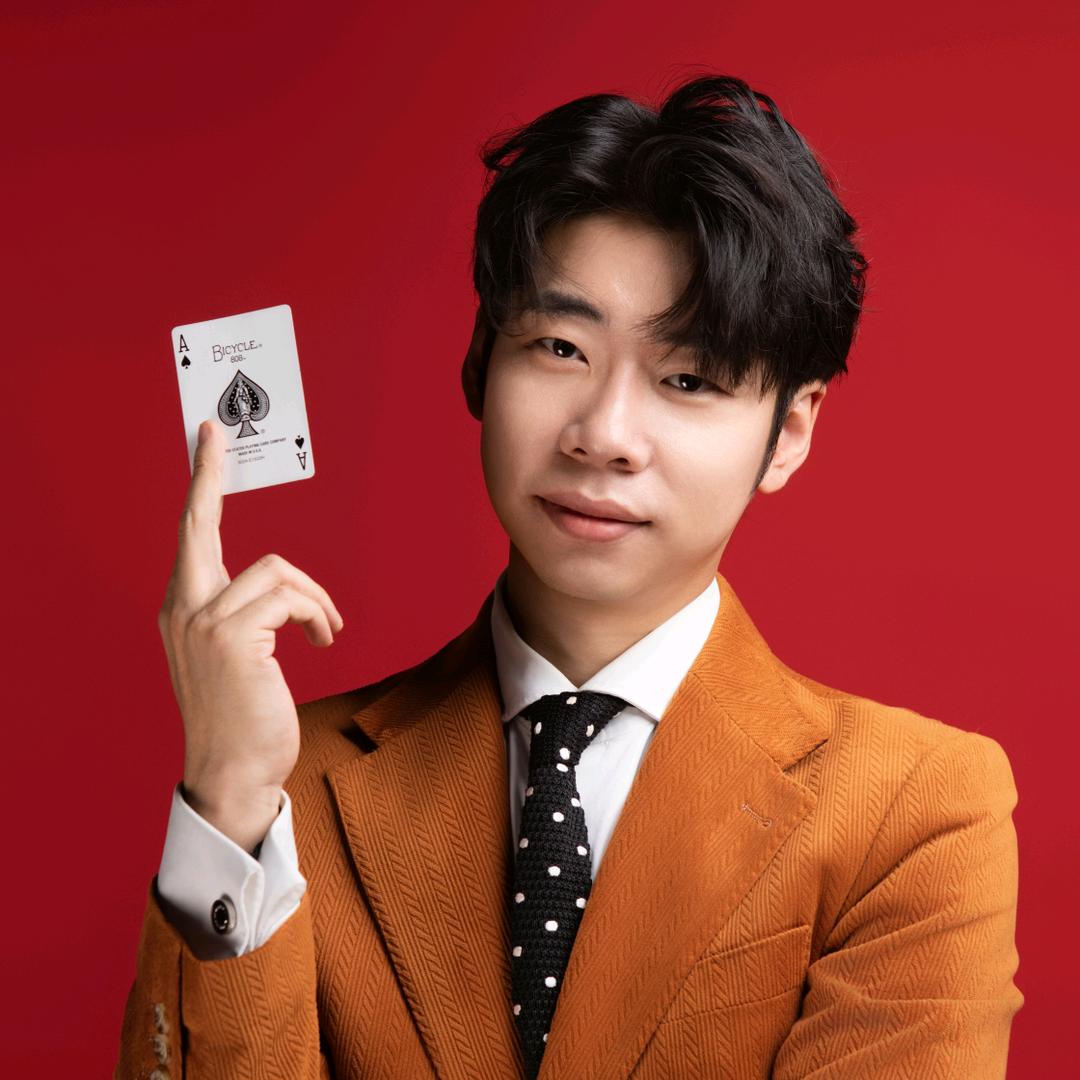 青岛魔术师子安