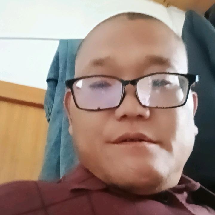 伤心的男人还可以爱谁？