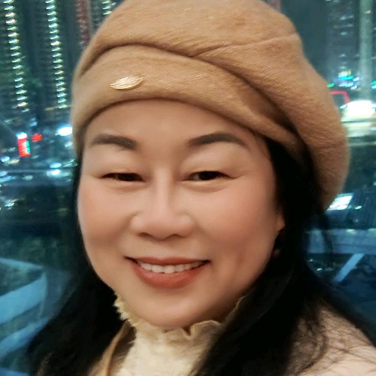 三月🐍（拒绝私聊，拒绝合拍）