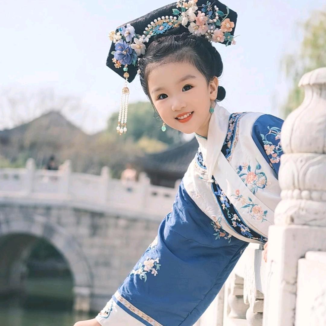 芮菡宝贝