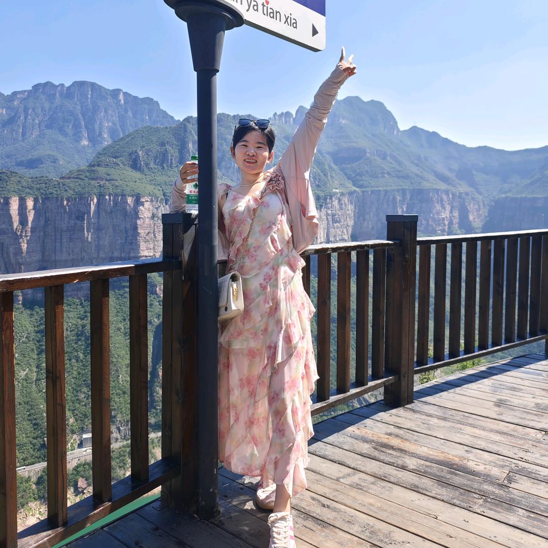 十月馨梦梦老师