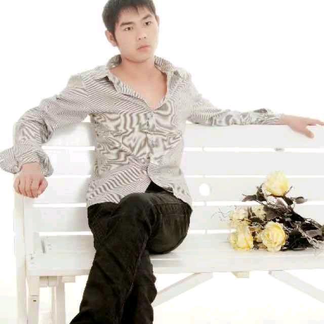 湖北荆州卖香樟的小哥哥