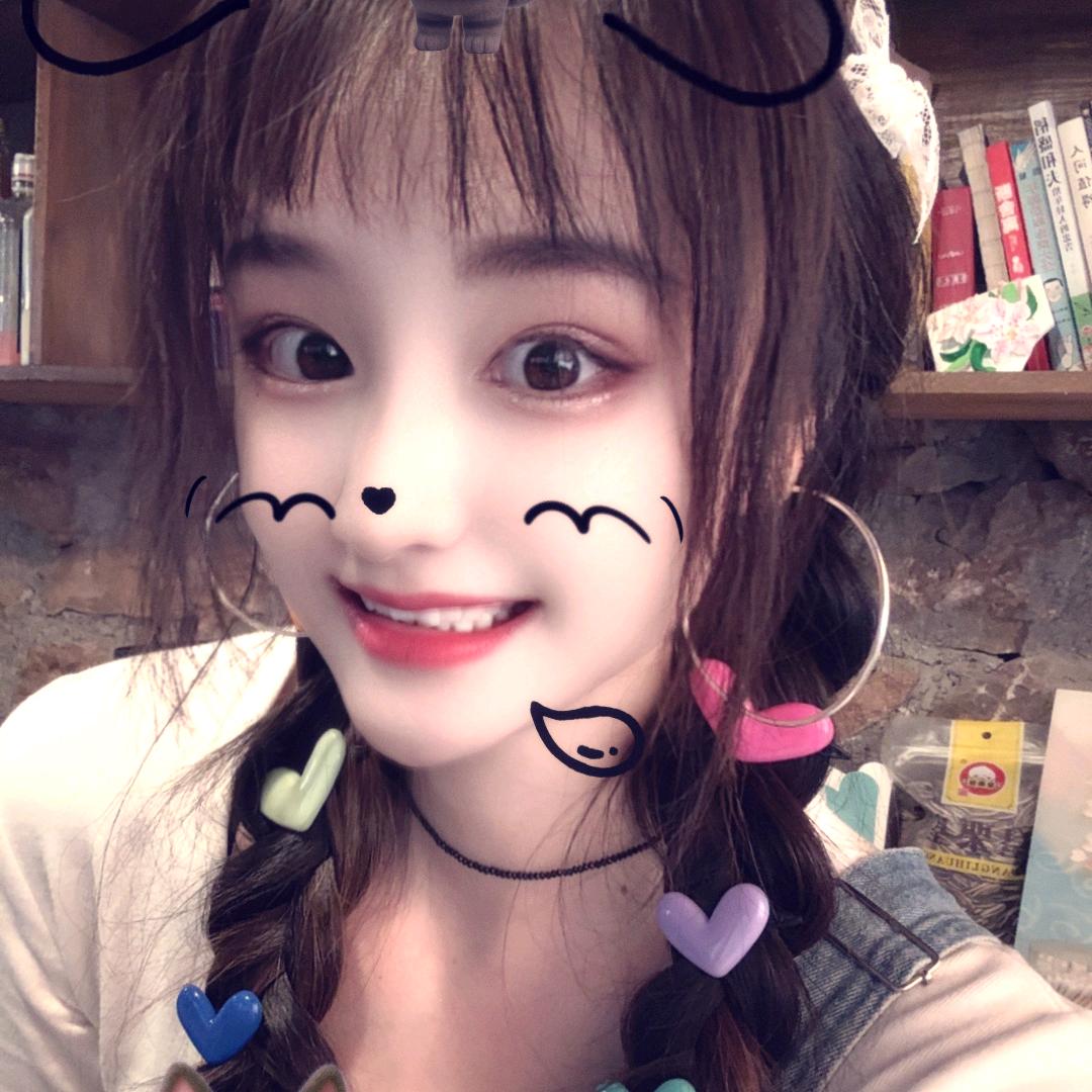 丽江七七的小跟班儿