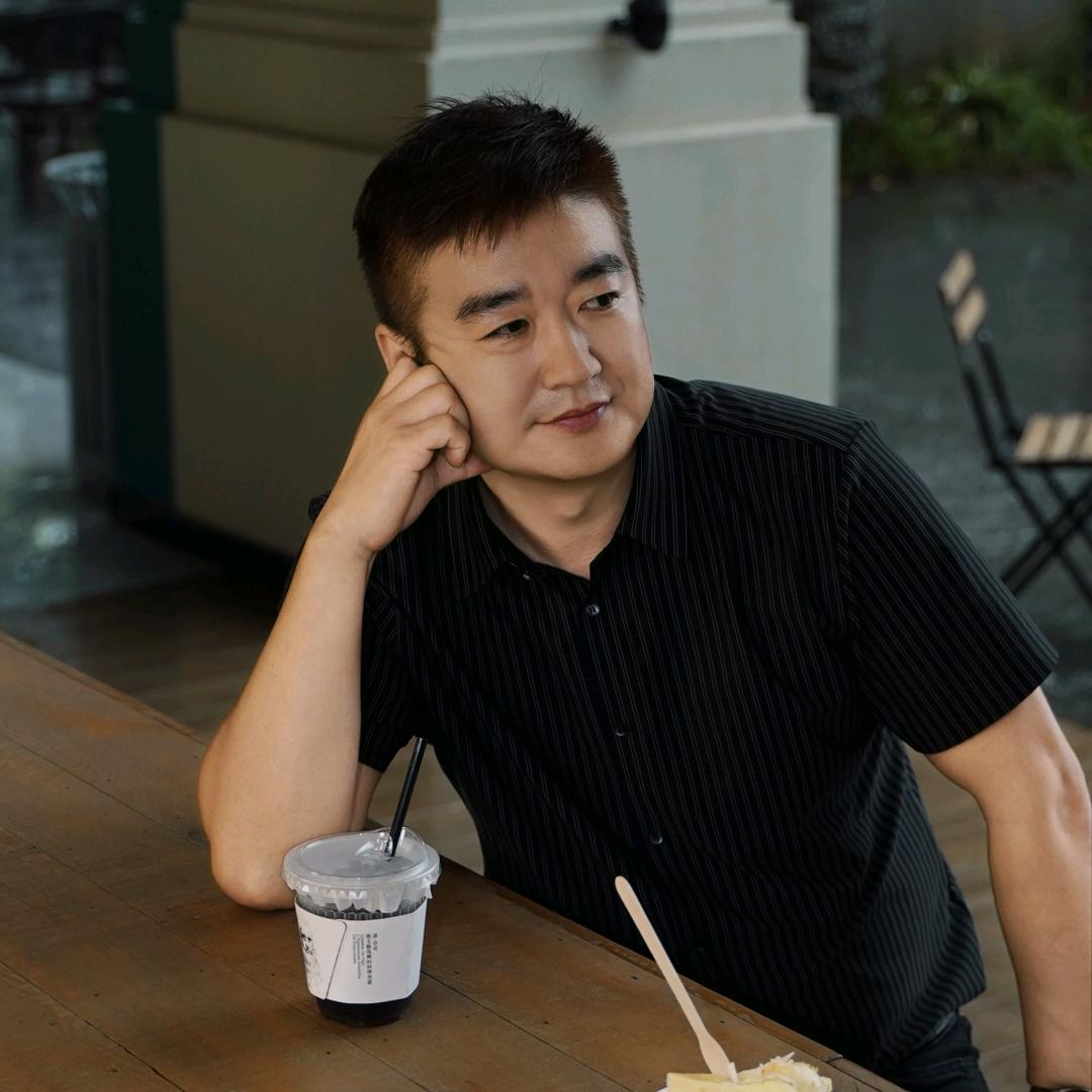 王磊  兄弟海鲜加工烧烤