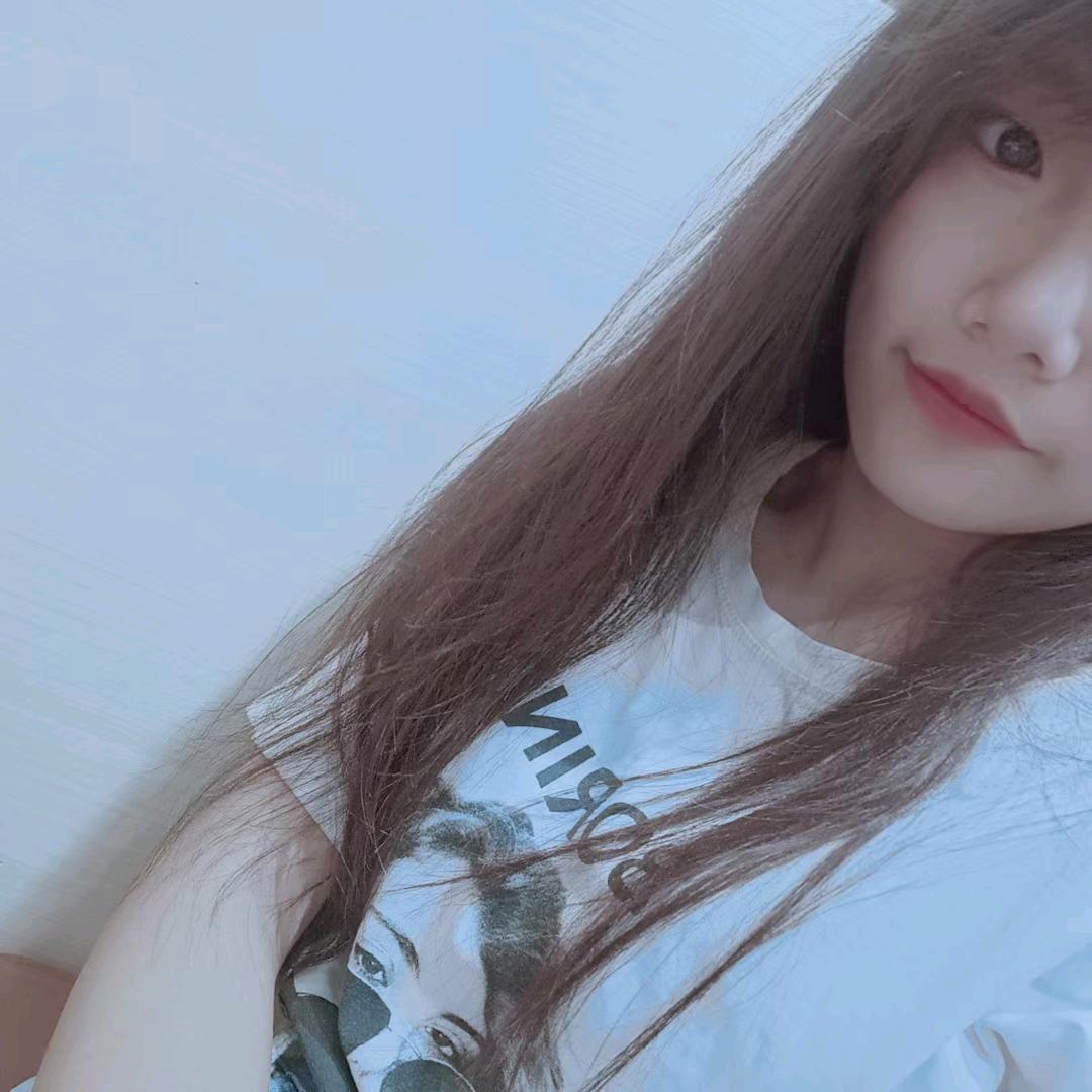 starry   ( •̥́ ˍ •̀