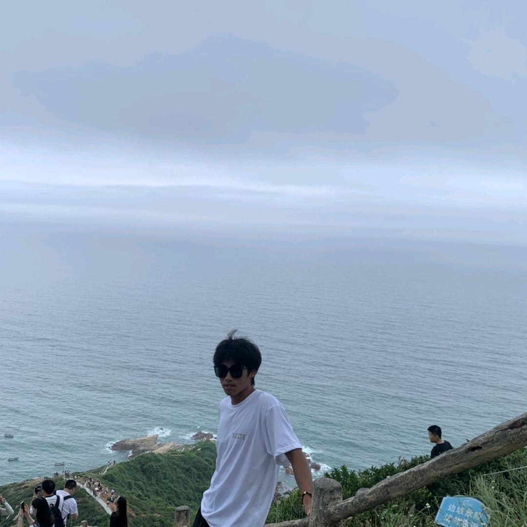浩伦