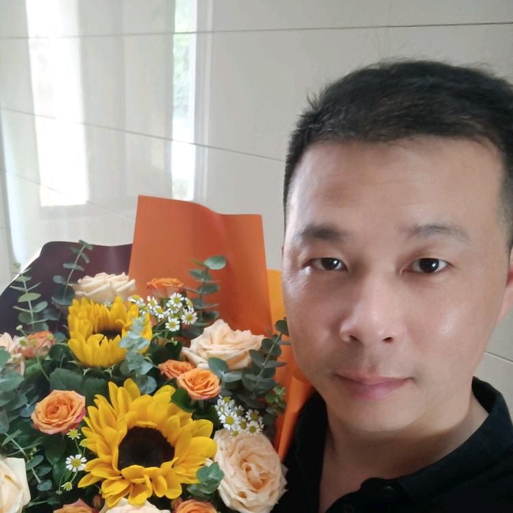 老  三      三哥的三