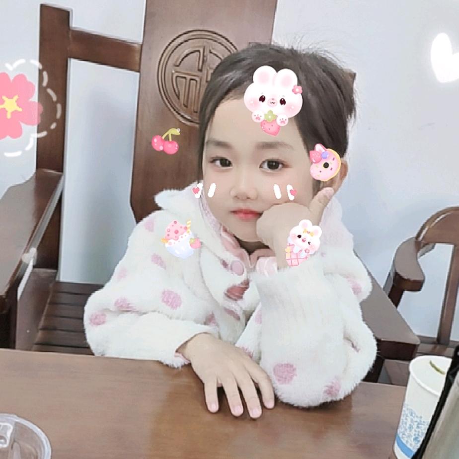 魅力之星 * 主持人 & 强静玉