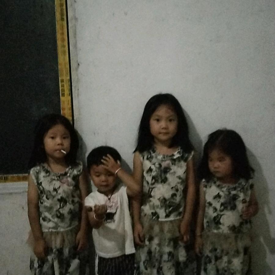 云南王三妹努力往前行七个孩子的妈妈