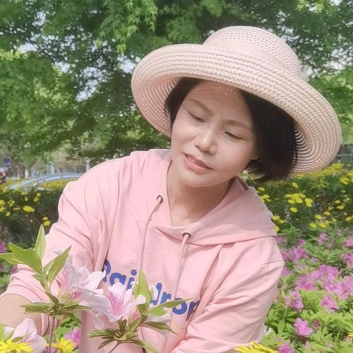 戴戴姐……《新疆骆驼奶粉》（百货超市）