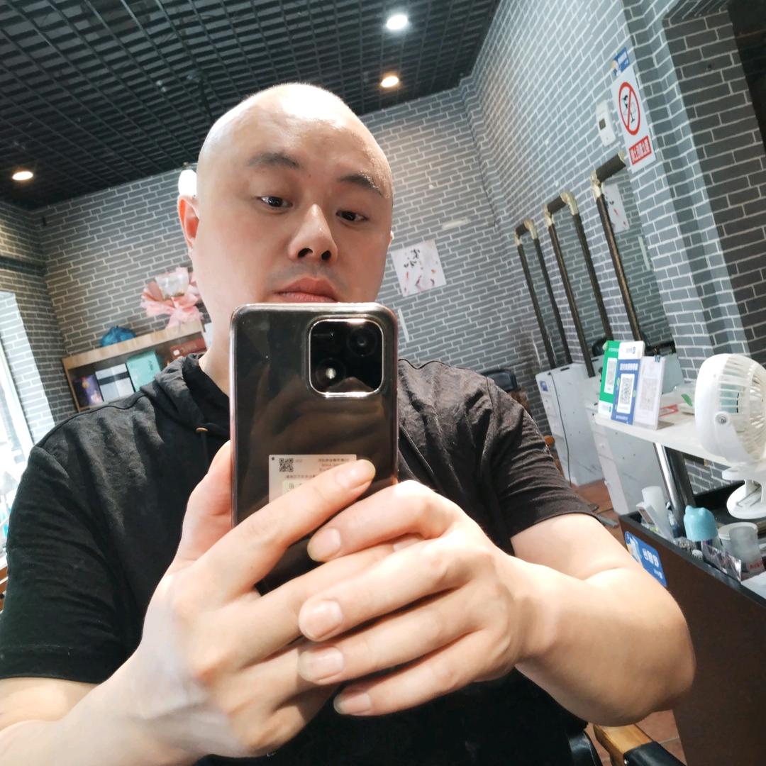 邻水伊十美美发