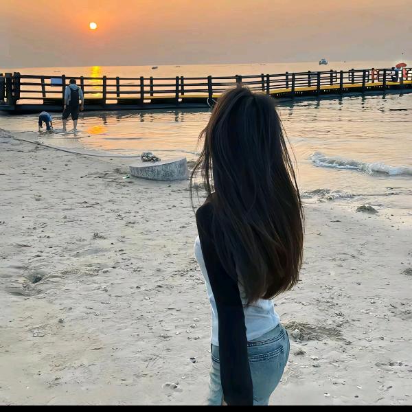 এℳ沐光♡ど而行🎧๑>