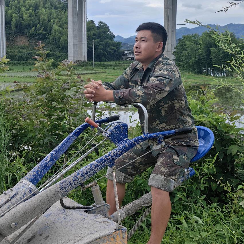 绛桥村兵干部陈德义