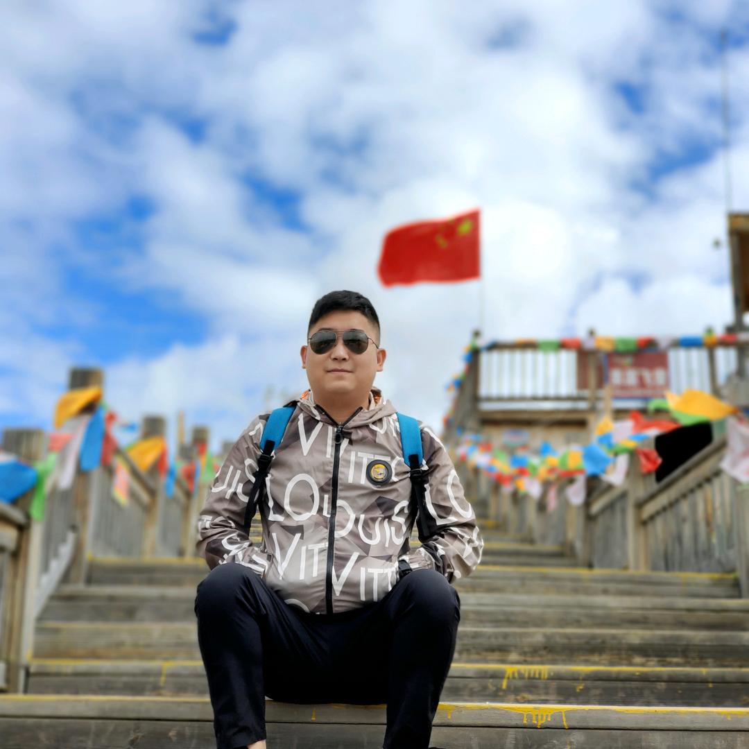 骑着蚂蚁逛公园