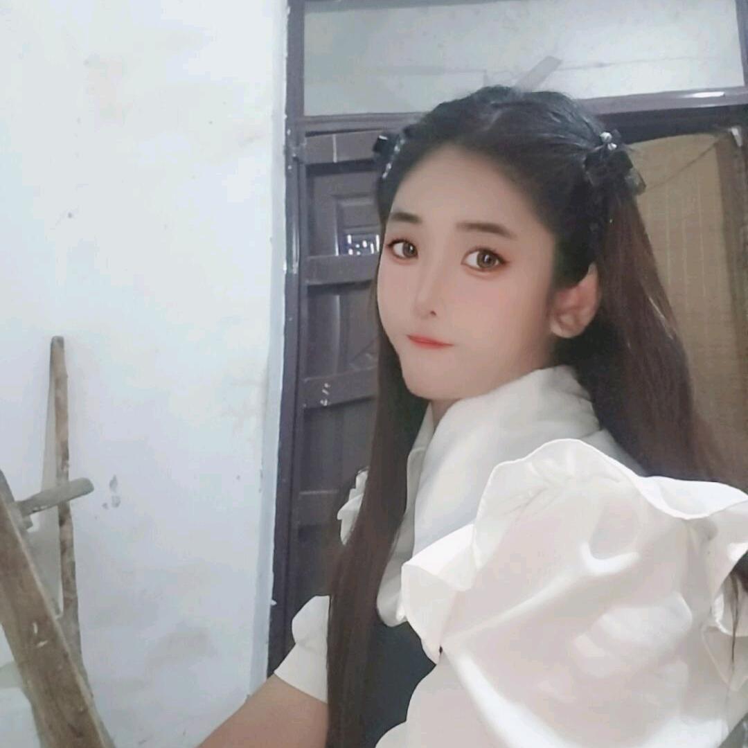 小霞吖