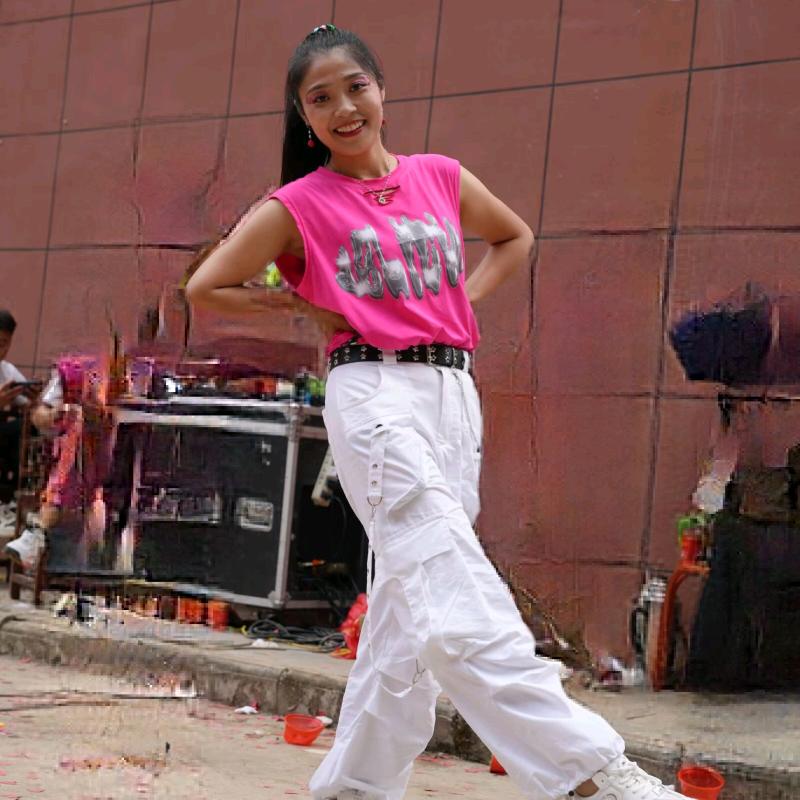 艳艳（七姊妹鼓舞团）