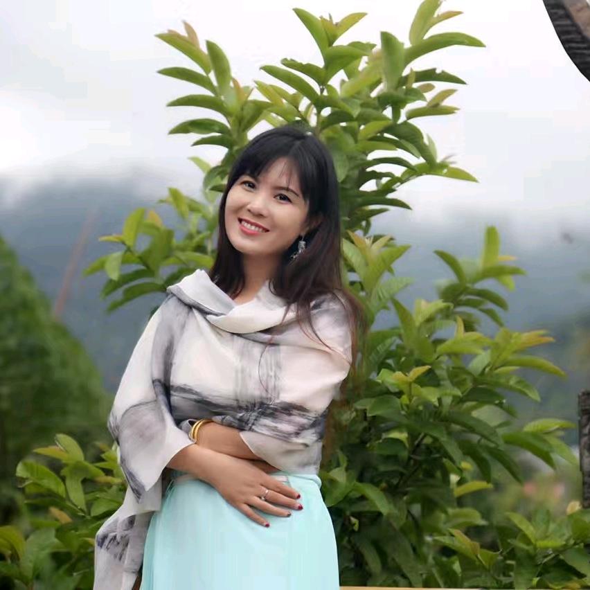 明媚如初
